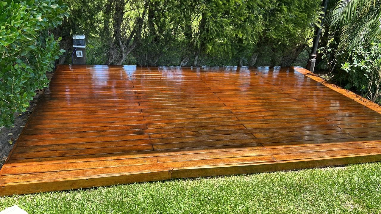 Restauración Integral de Deck de Madera